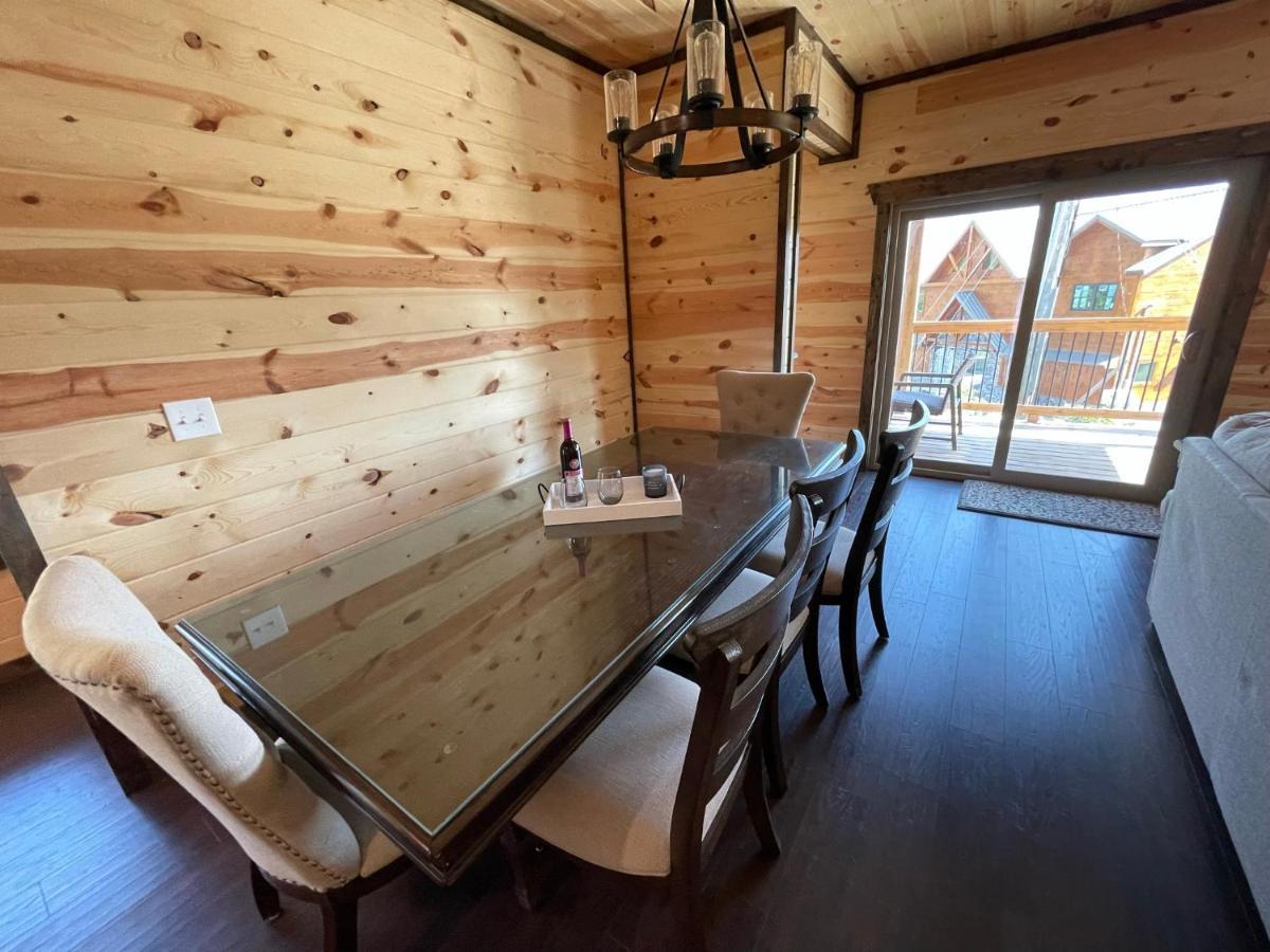Chalet Village- Amazing Mountain Views - Piney Butt Place Гатлінбург Екстер'єр фото