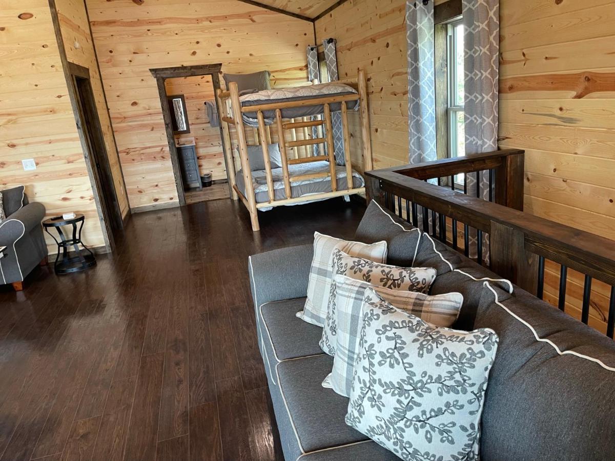 Chalet Village- Amazing Mountain Views - Piney Butt Place Гатлінбург Екстер'єр фото